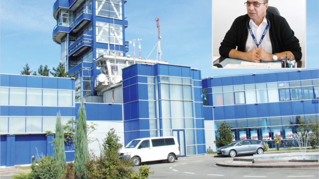 Directorul Aeroportului Craiova, Mircea Dumitru (foto medalion), a spus că, până la sfârșitul anului, numărul de pasageri va depăși 120.000