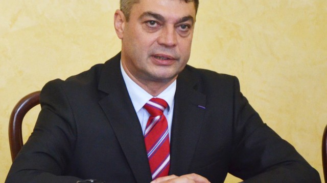 Prof. univ. dr. Dan Claudiu Dănișor