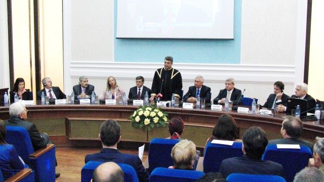 La festivitatea de deschidere a noului an universitar au participat și reprezentanții companiilor importante din Oltenia