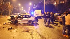 Renaultul condus regulamentar de Dîrvăreanu a fost lovit în plin de Opelul care a intrat pe contrasens