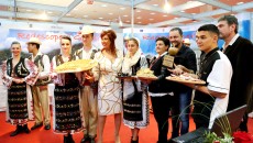 Membrii echipei CJ Gorj au asigurat atmosfera la cele două standuri