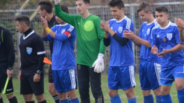 Portarul Andrei Vlad, convocat la naționala Under 16 (foto: csuc.ro)