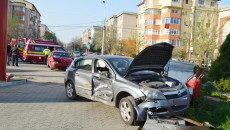 Anchetatorii au stabilit că inculpații își sunau victimele, se recomandau avocați sau procurori şi cereau bani pentru un presupus accident care ar fi fost provocat de o rudă a victimelor (foto GdS)