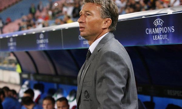 Dan Petrescu nu duce lipsa de oferte