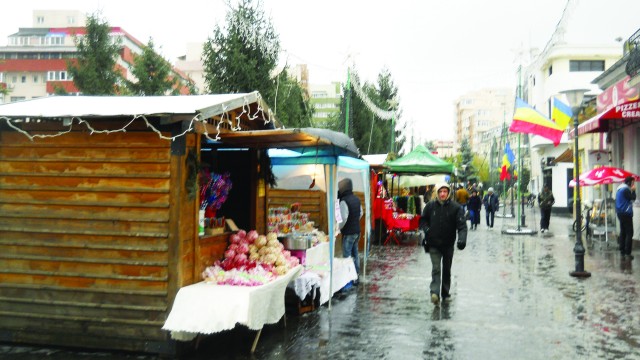 Târgul de Moş Nicolae este organizat de Primăria Târgu Jiu şi Consiliul Judeţean Gorj