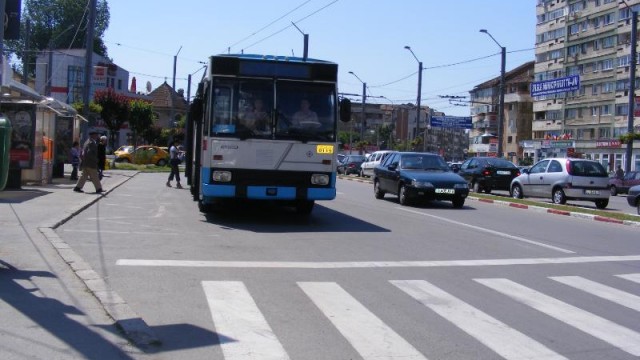 Troleibuzele vor circula după un program special