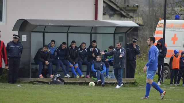 Gigi Ciurea (dreapta) a recunoscut superioritatea slătinenilor (foto: Alexandru Vîrtosu)