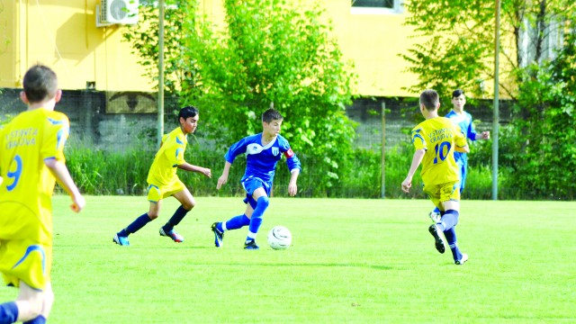 Ştefan Pacionel (la minge) şi colegii săi vor susţine amicale cu Concordia, la Chiajna, şi Ludogorets, la Razgrad (Foto: Alexandru Vîrtosu)