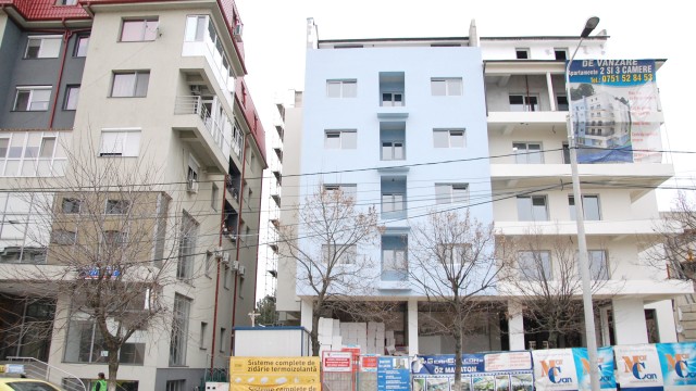 Poliția Locală Craiova, „înghesuită“ în războiul dintre cele două proiecte imobiliare de pe strada Maria Tănase (FOTO: GdS)