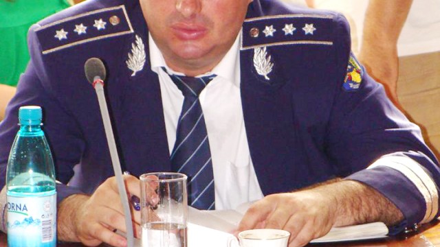 Viorel Caragea a ajuns din şef de ISJ director de centru chinologic (FOTO: Eugen Măruţă)