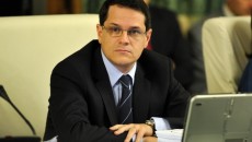 Eduard Hellvig, nominalizat de preşedintele Iohannis pentru funcţia de director al SRI, va fi audiat marţi în comisiile parlamentare de specialitate