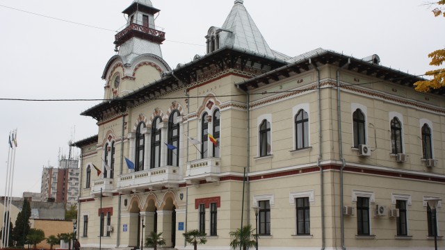 Şi la Consiliul Judeţean Gorj au fost depistate nereguli (Foto: Eugen Măruţă)