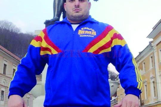 Luptătorul Mircea Ursu a acceptat să doneze celor trei frați o parte din banii pe care îi va primi în gala de la Craiova