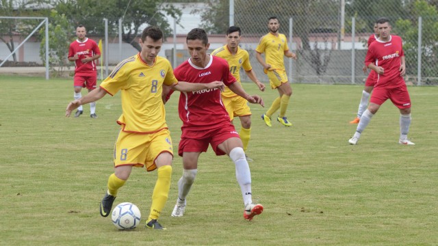 Fotbaliștii doljeni mai stau în vacanță o săptămână (foto: Alexandru Vîrtosu)