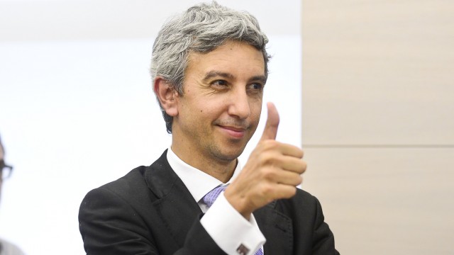 Dan Diaconescu a primit o pedeapsă de cinci ani și şase luni de închisoare pentru șantajarea unui ales local și a unui om de afaceri (ziuaveche.ro)