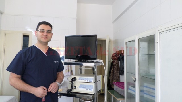 Alin Demetrian, șeful Clinicii Chirurgie Toracică a SJU Craiova, este un medic tânăr care dorește să arate că și în Craiova se pot realiza multe dacă există voință