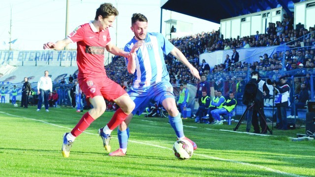 Andrei Herghelegiu a marcat în poarta „câinilor“, dar Miclos Nagy a indicat offside (Foto: Alexandru Vîrtosu)