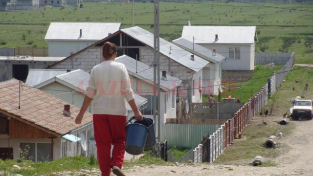 Nu toţi sinistraţii vor să se mute în Câmpu Mare (Foto: Eugen Măruţă)