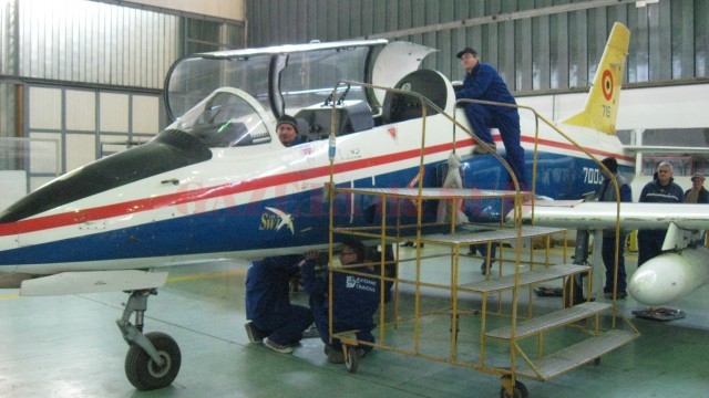 Avioane Craiova se mută de pe Rasdaq pe AeRO