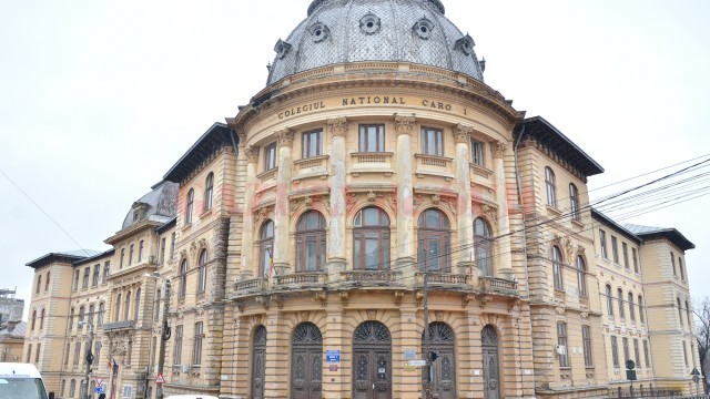 Colegiul „Carol I“ a fost în atenția presei în ultima lună din cauza scandalului de la orele de limba engleză (FOTO: GdS)
