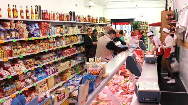 De la 1 iunie, pentru toate produsele alimentare, băuturile nealcoolice și serviciile de alimentație publică TVA scade la 9% (Foto: www.emigrantul.eu)