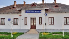 Muzeul Tudor Arghezi de la Cărbuneşti