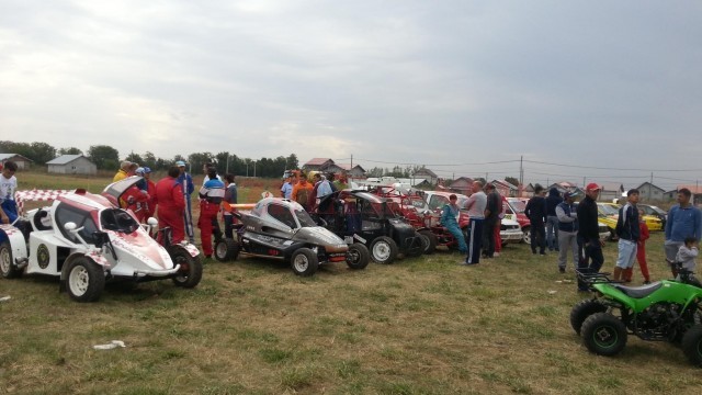 Cei mai buni piloţi de buggy se vor reuni la Târgu Jiu