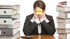 Cei care au datorii către bănci sau alți creditori și nu mai fac față ratelor pot intra în insolvență personală, dar noua lege este foarte restrictivă (FOTO: bvz.ro)