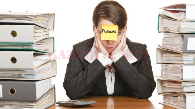 Cei care au datorii către bănci sau alți creditori și nu mai fac față ratelor pot intra în insolvență personală, dar noua lege este foarte restrictivă (FOTO: bvz.ro)