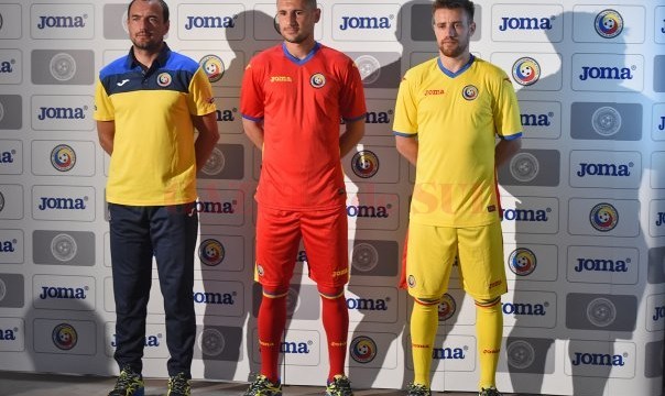 FRF a prezentat noul echipament al naționalei României (foto: frf.ro)