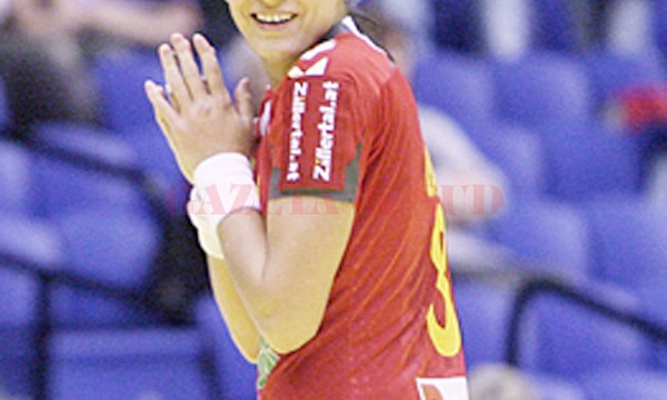 cristina-neagu-romanca-din-all-star-team1342606182