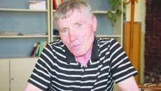 Profesorul Mircea Nițu i-a învățat pe elevii săi cum să rezolve probleme de matematică, dar și lecții de viață