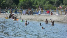 Pensionarii vor ajunge la Săcelu pe banii primăriei