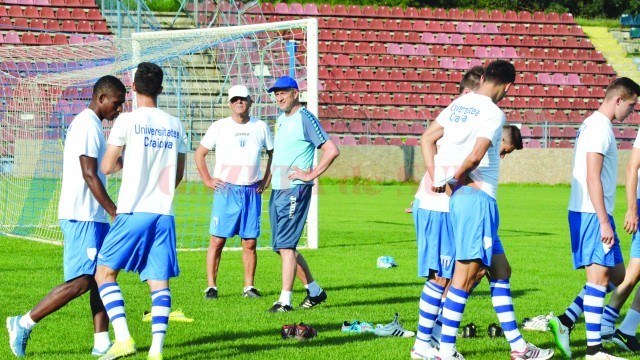 Sorin Cârţu şi Emil Săndoi trebuie să găsească formula câştigătoare dacă vor aprecierea celor din tribune (Foto: Alexandru Vîrtosu)