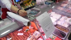 Începând de astăzi, comercianții nu mai sunt obligați să emită bon fiscal pentru bacșiș