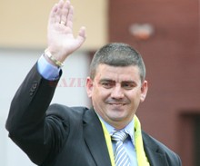 Vasile Moşoiu, primarul din Drăguţeşti