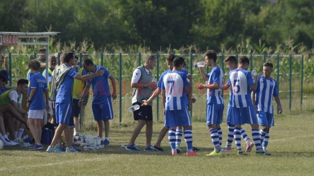 Trupa lui Daniel Mogoşanu şi Alin Gavrilă va întâlni Minerul Motru în Cupa României (foto: Alexandru Vîrtosu)