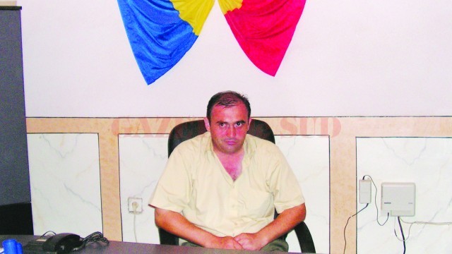 Mircea Bezna primar comuna Argetoaia judetul Dolj Autor Marius Macamete
