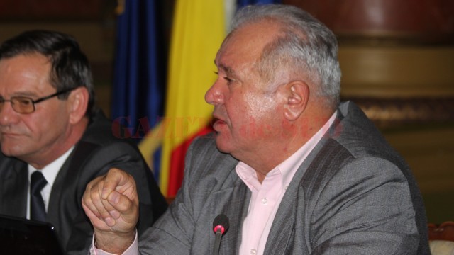 Ion Călinou, şeful CJ Gorj, e plecat în Malta