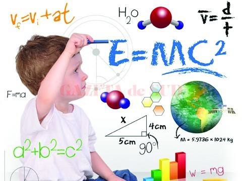 Un baiat face calcule matematice