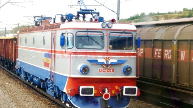 Procurorii anticorupție au stabilit că și Reloc SA Craiova a fost nevoită să dea șpăgi pentru a nu pierde contractele cu CFR