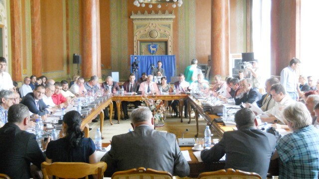 Consilierii judeţeni au adoptat înfiinţarea unui nou centru de recuperare pentru copiii cu handicap