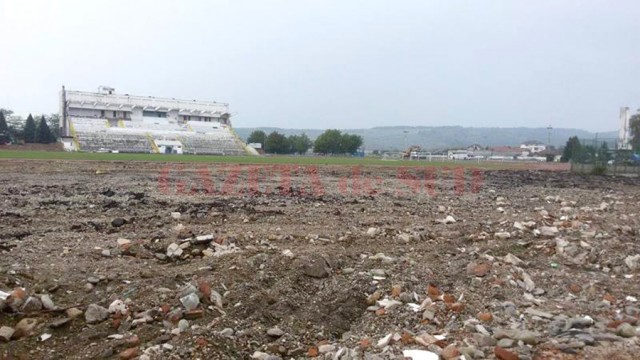 Încep, în sfârşit, lucrările la stadion