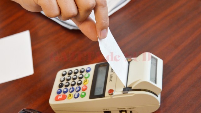 Firmele vor avea mai mult timp la dispoziție ca să își procure noi case de marcat fiscale, potrivit noilor reglementări legale în materie (FOTO: arhiva GdS)