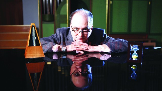 Lucrarea „Exsultate, jubilate (cor și orchestră)” de Dan Dediu, în primă audiţie absolută, este dedicată aniversării a 111 ani de la înființarea Societății Filarmonice din Craiova (Foto: Filarmonica Oltenia)