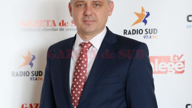 Inspectorul-șef al ITM Dolj, Cătălin Mohora, a spus la Alege TV că firmele respective care s-au ales cu activitatea suspendată pe o perioadă scurtă de timp puneau în pericol viața angajaților (FOTO: Lucian Anghel)