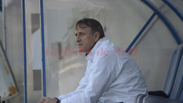 Plecarea lui Emil Săndoi de la CS Universitatea Craiova este doar o chestiune de timp (foto: Alexandru Vîrtosu)