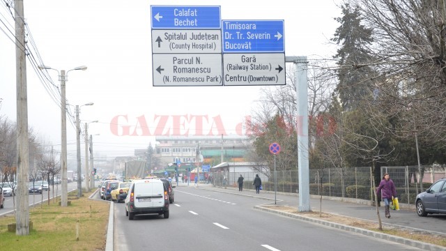 Prețul unui astfel de panou rutier variază între 13.500 și 20.000 de lei (Foto: GdS)