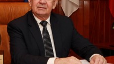 Florin Cârciumaru vrea să ofere terenurile altor tineri