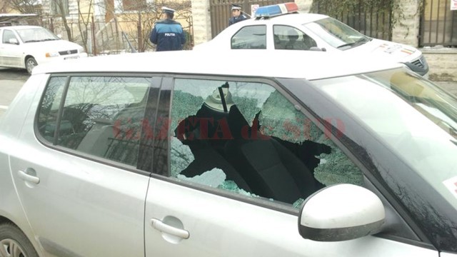 Zeci de furturi din mașini, dar și din genți și buzunare au fost comise în ultima perioadă de minori de etnie romă